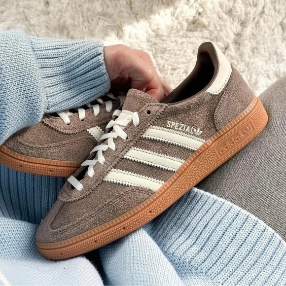 adidas Shoes - Adidas Handball Spezial Sneakers Earth Strata Off White Gum 9.5